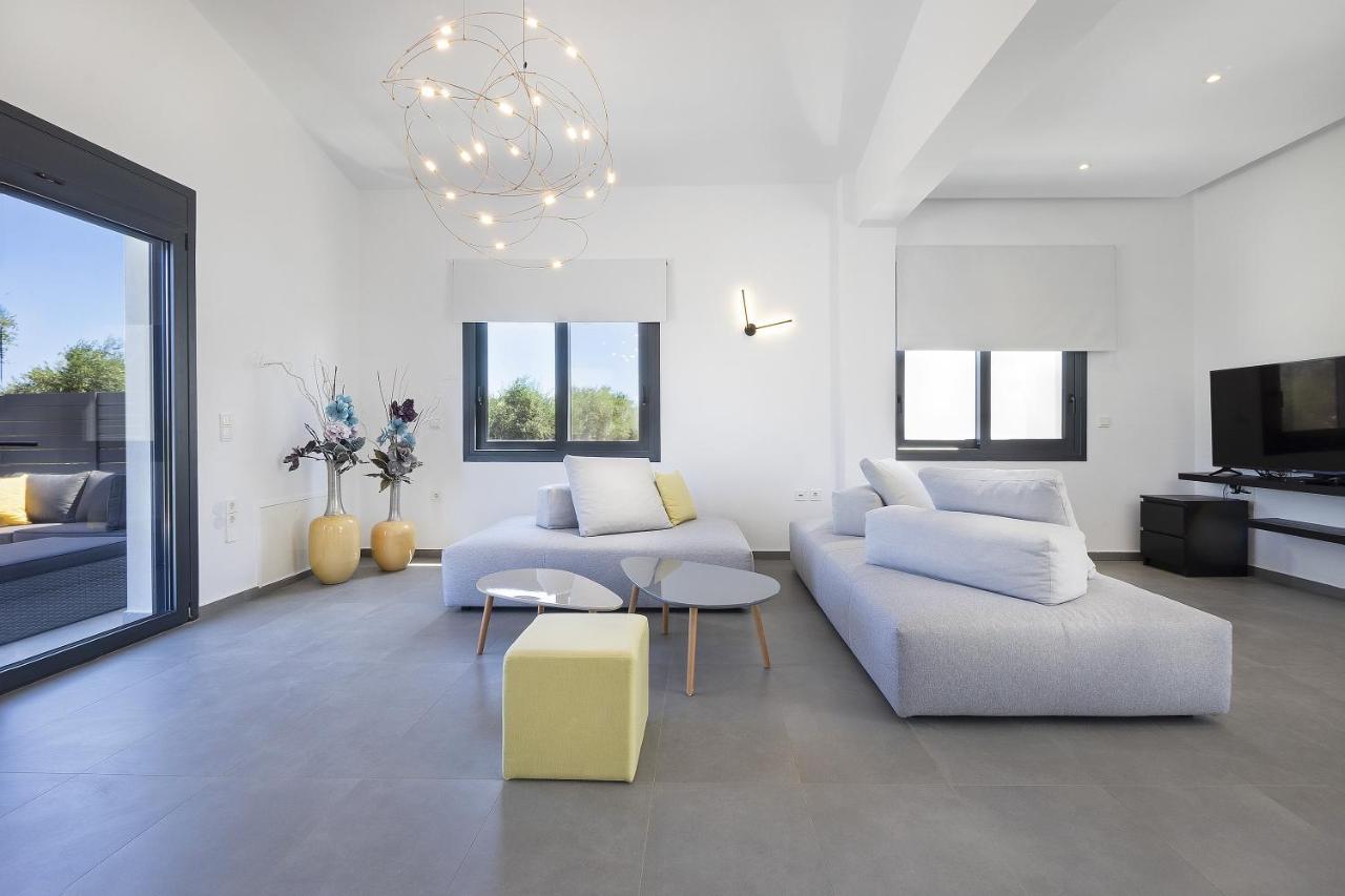 Villa Elixsea - Unlimited View Of The Blue Sea